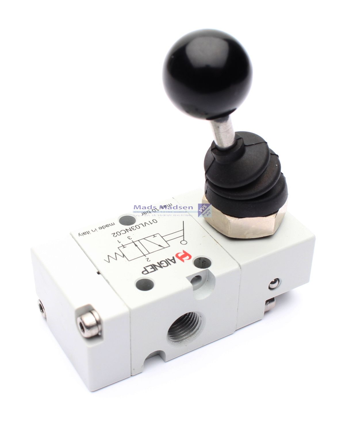 1/8" manuel ventil 3/2 fjeder retur